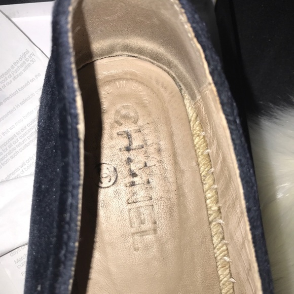 Authentic velvet navy Chanel espadrilles - Picture 7 of 7